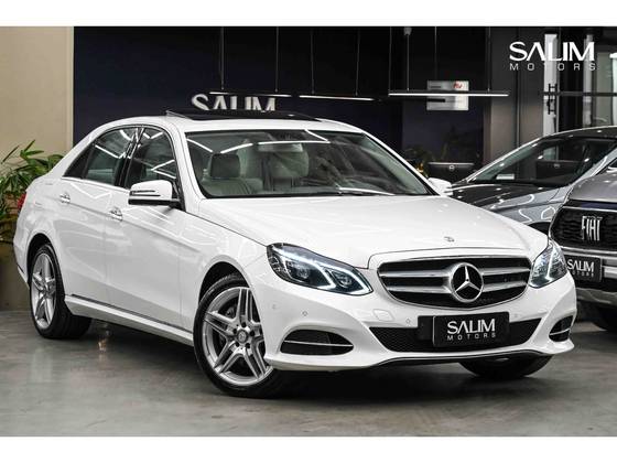 MERCEDES-BENZ E 400 3.0 V6 AVANTGARDE BITURBO GASOLINA 4P AUTOMÁTICO MERCEDES-BENZ E 400 3.0 V6 AVANTGARDE BITURBO GASOLINA 4P AUTOMÁTICO